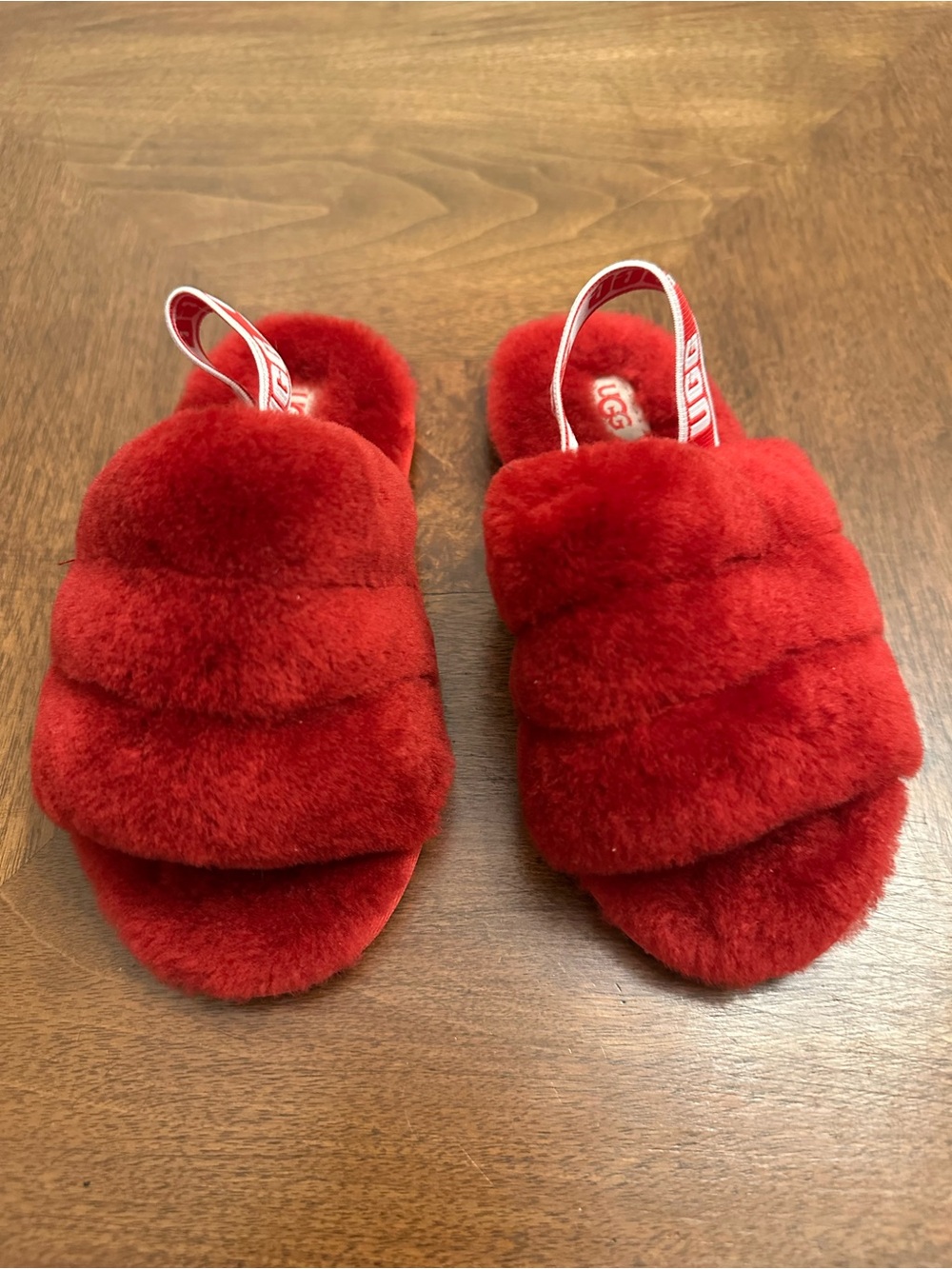 UGG kids fluff yeah slides